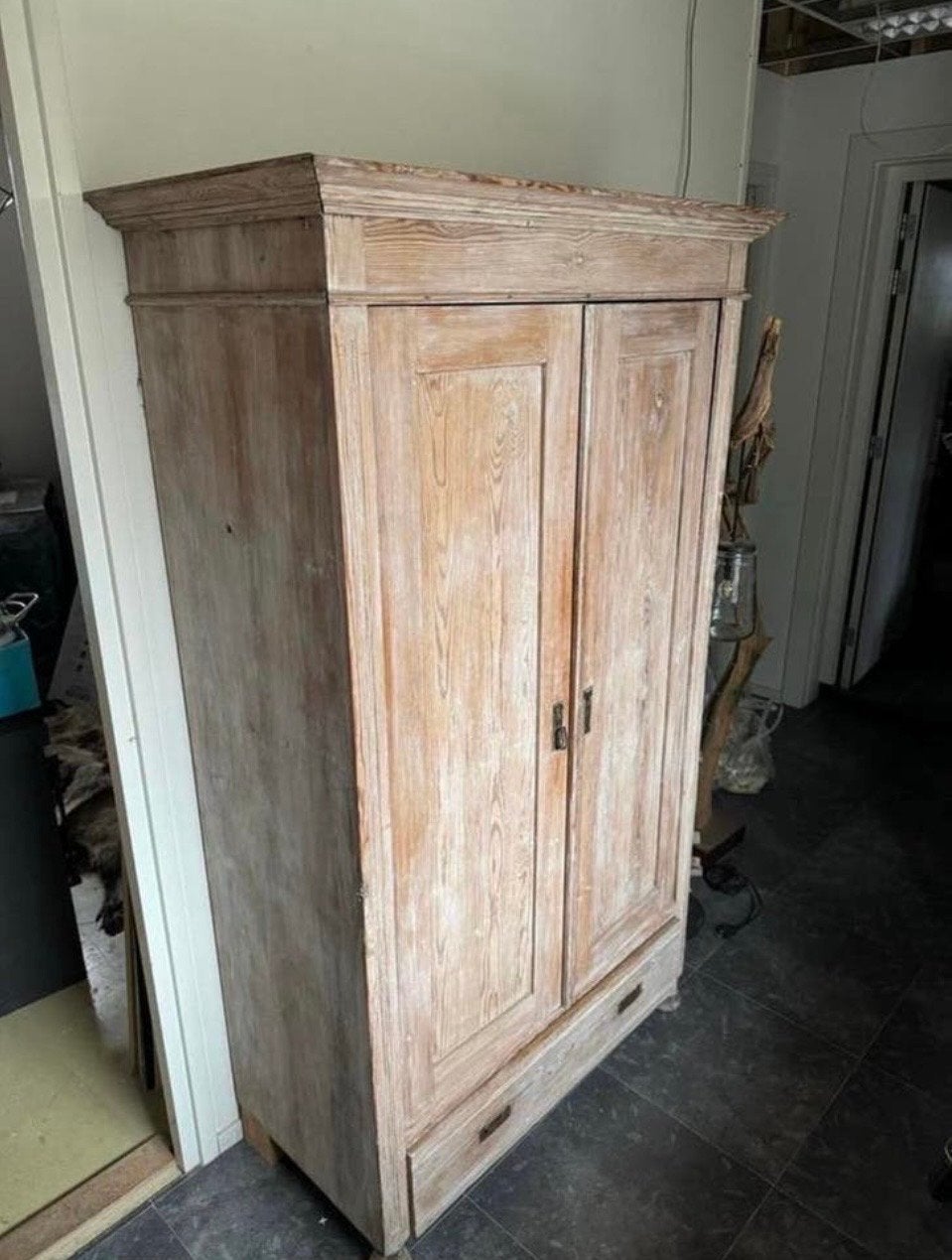 Antieke Brocante Kast - Massief Hout, Klaar voor Make-over, Antiek en Kunst, Antiek | Meubels | Kasten, Ophalen