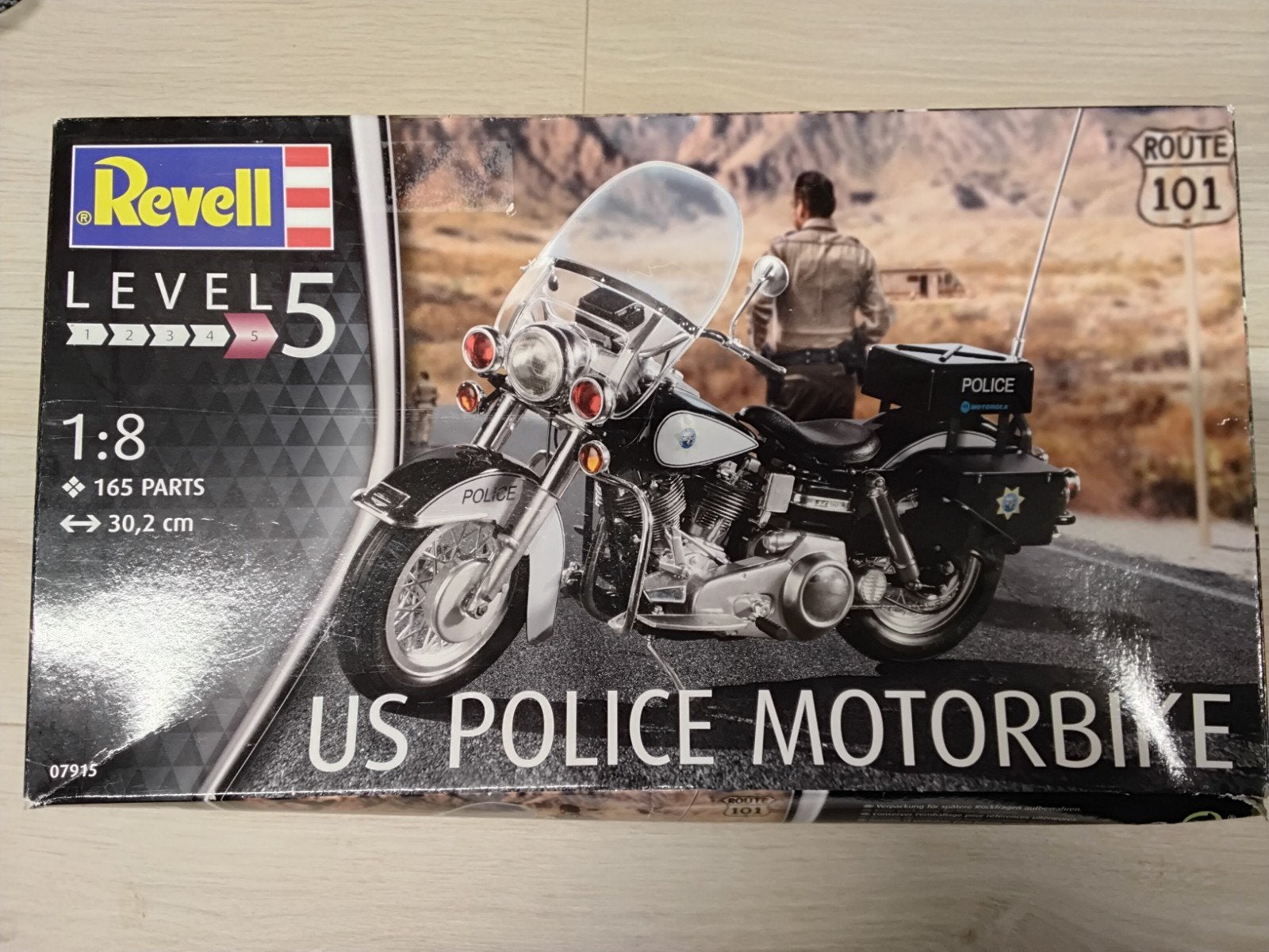 Revell, US Police motorbike, 1:8., Revell, Ophalen of Verzenden, Zo goed als nieuw, Groter dan 1:32
