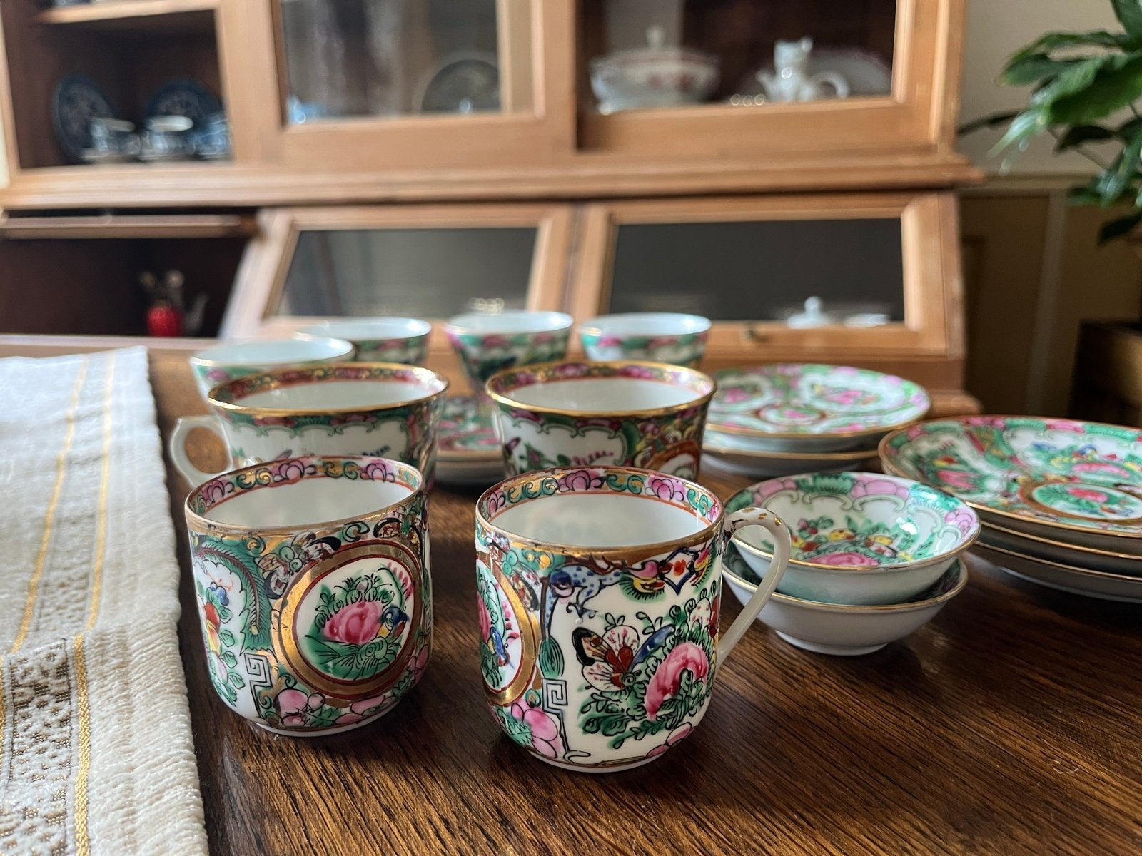 Chinees porseleinen servies, Ophalen