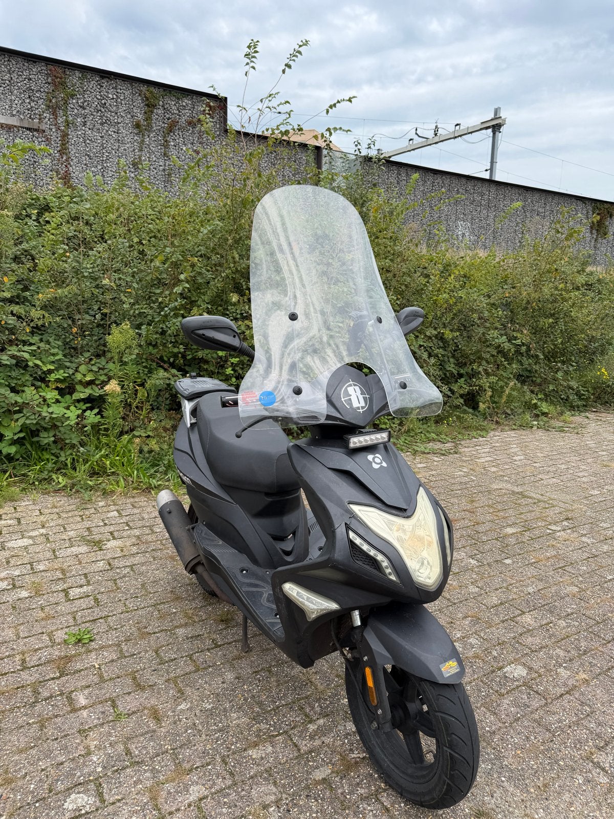 AGM R8 Scooter, Fietsen en Brommers, Gebruikt, Benzine, Ophalen, Overige merken