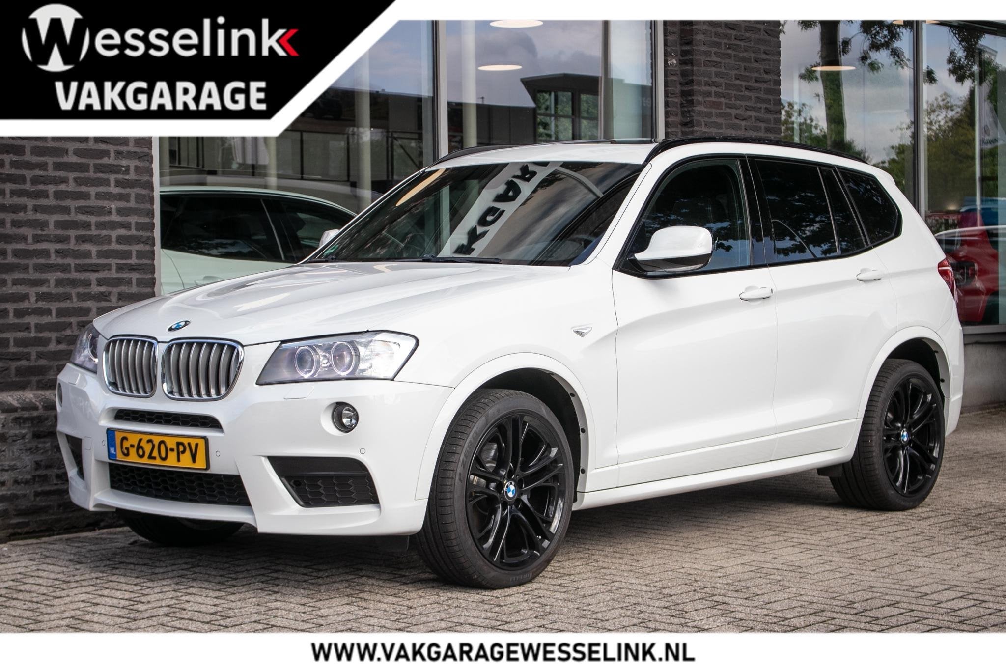 BMW X3 xDrive28i High Executive M-sport - Schuif/kanteldak |, Auto's, Gebruikt, 4 cilinders, 2000 kg, Wit