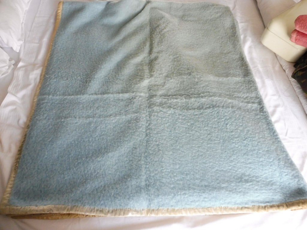 Vintage Sole Mio wollen deken 210 x230 cm wol, Huis en Inrichting, Woonaccessoires | Plaids en Woondekens, Ophalen, Gebruikt
