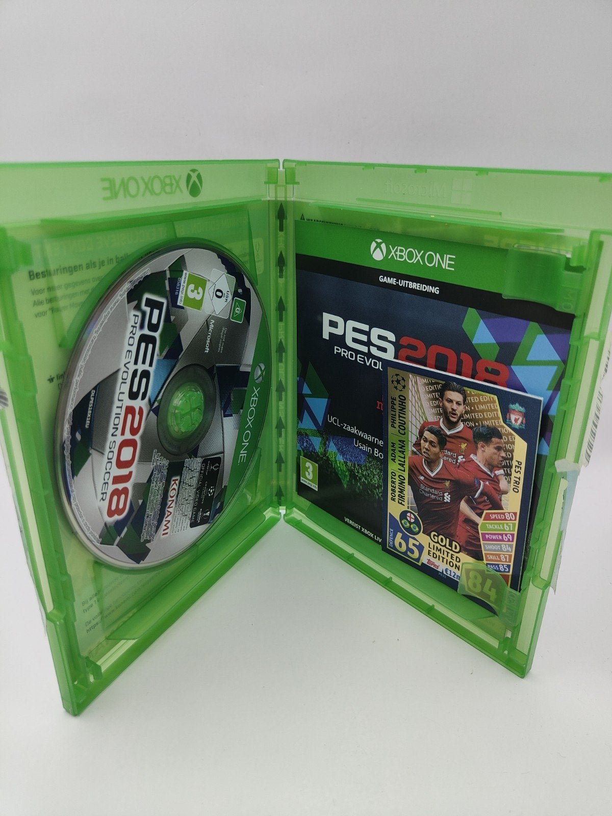 PES 2018 Pro Evolution Soccer Xbox One MET KAARTEN, Online, 2 spelers, Ophalen of Verzenden, Zo goed als nieuw