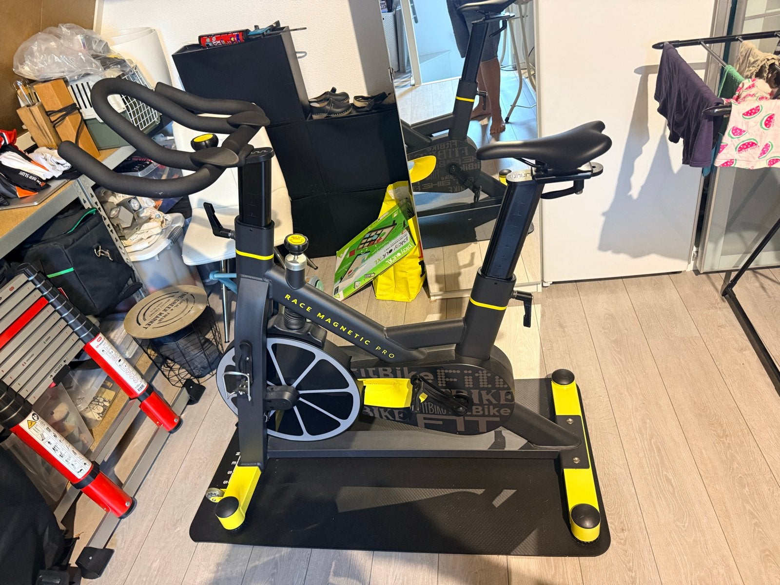 FitBike Race Magnetic Pro Spinningfiets, Sport en Fitness, Ophalen, Spinningfiets, Zo goed als nieuw, Metaal