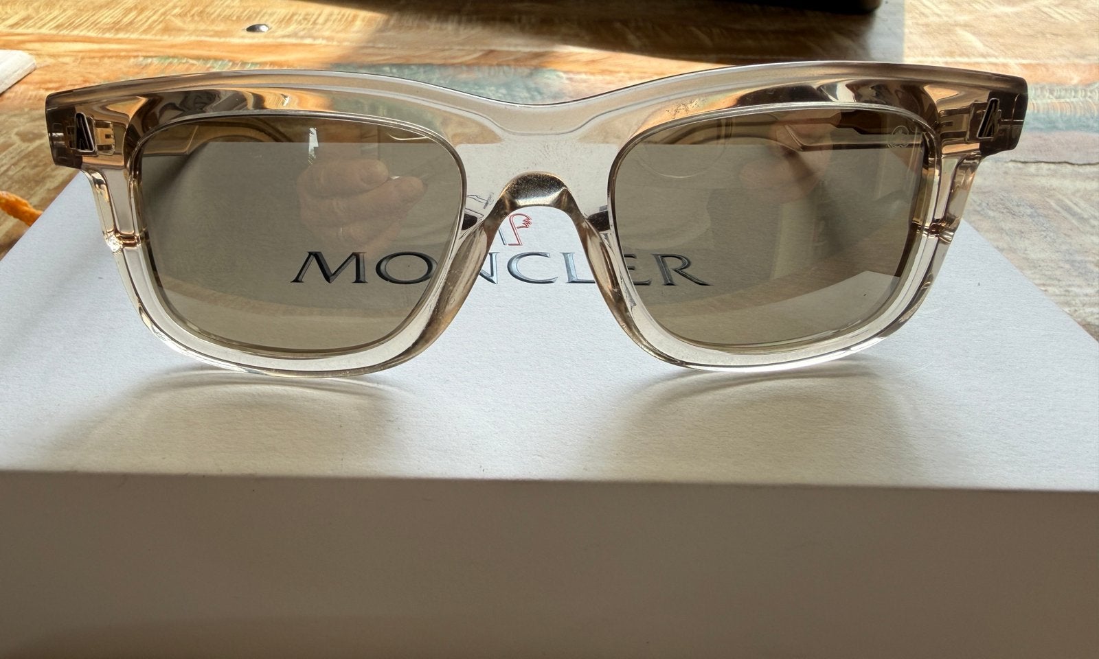Originele Moncler zonnebril, Ophalen of Verzenden, Zo goed als nieuw, Overige merken