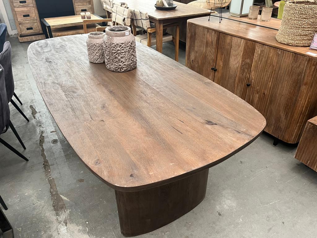 Magazijn leegverkoop eettafel deens ovaal massief mangohout, Hout, Nieuw, Ophalen of Verzenden, Info@wkhome.nl