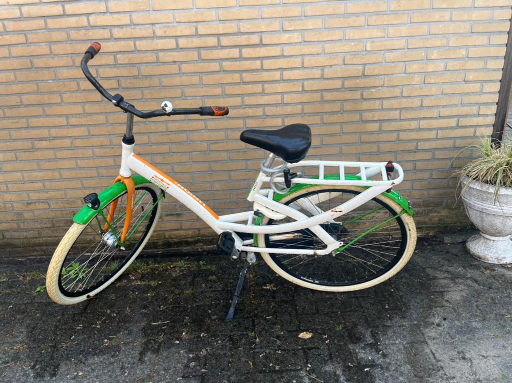 Fiets te koop (gloed nieuwe buiten en binnen band), Ophalen of Verzenden, Gebruikt, 80 kg of meer