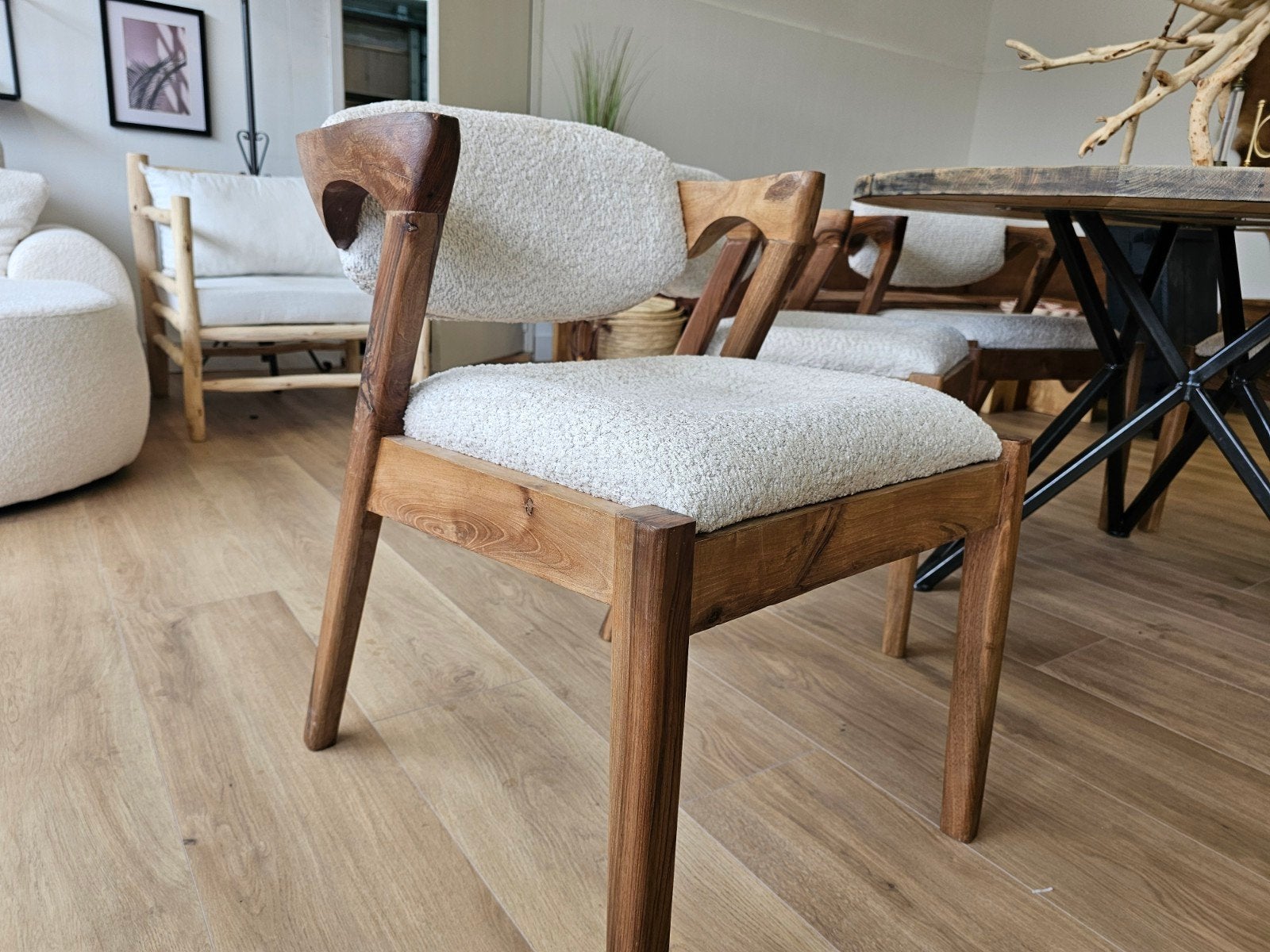 Eetkamer stoel - Walnoot frame - Teddy stof