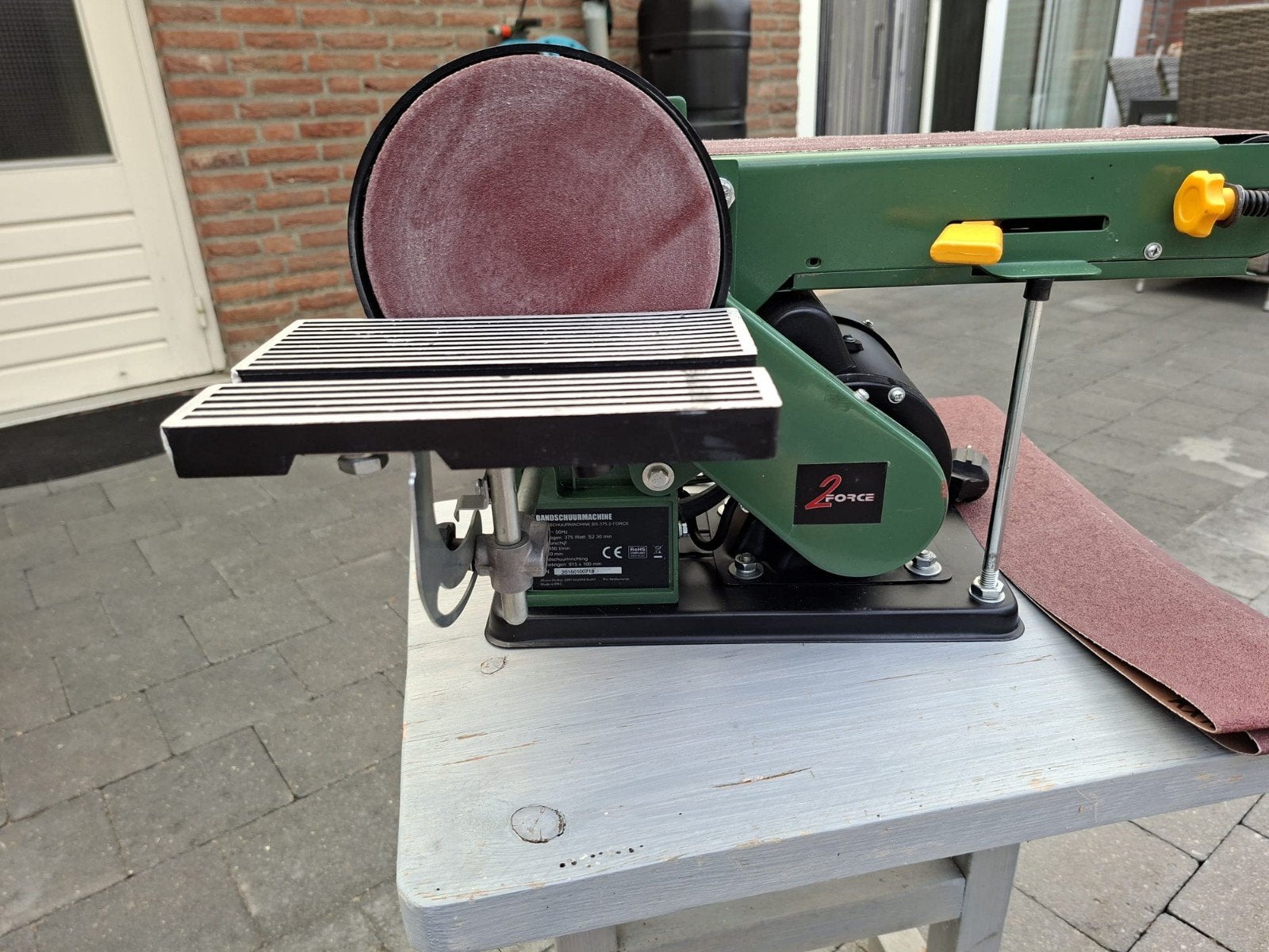 Bandschuurmachine ZGAN, Ophalen, Zo goed als nieuw, Minder dan 600 watt, Bandschuurmachine