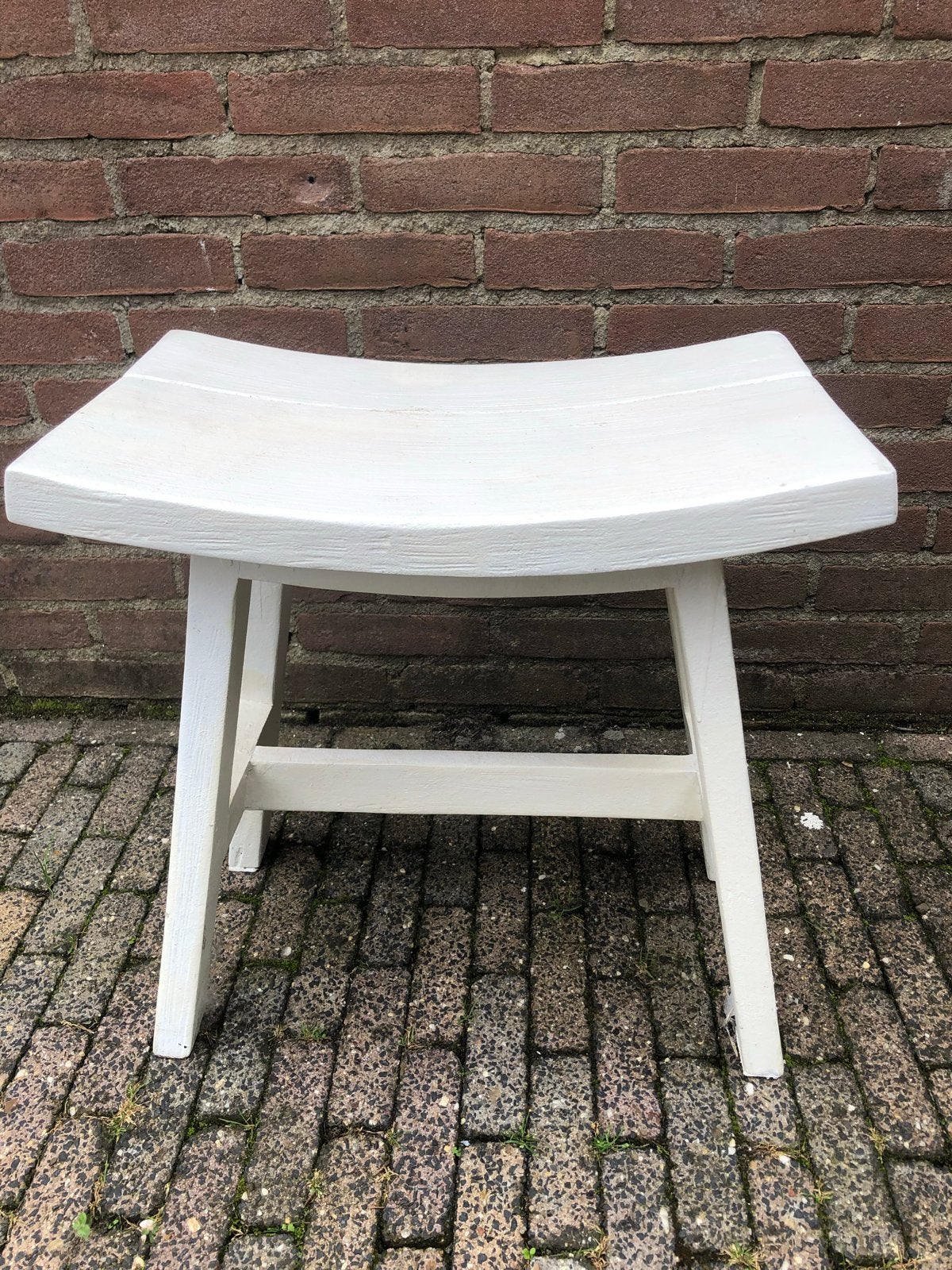 Witte houten krukje / bankje zadelkruk, Ophalen of Verzenden, Gebruikt, Hout
