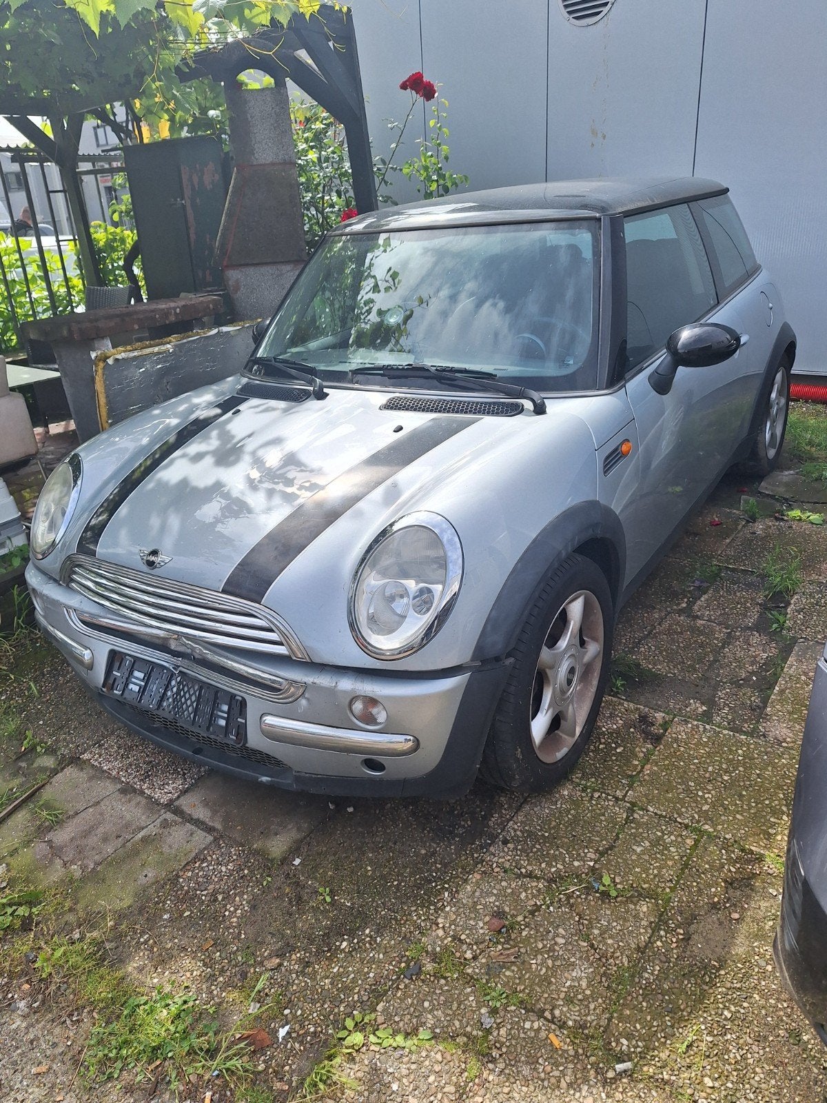 Mini 1.6 16V Cooper 2003 Grijs, Voorwielaandrijving, 15 km/l, 4 cilinders, 4 stoelen