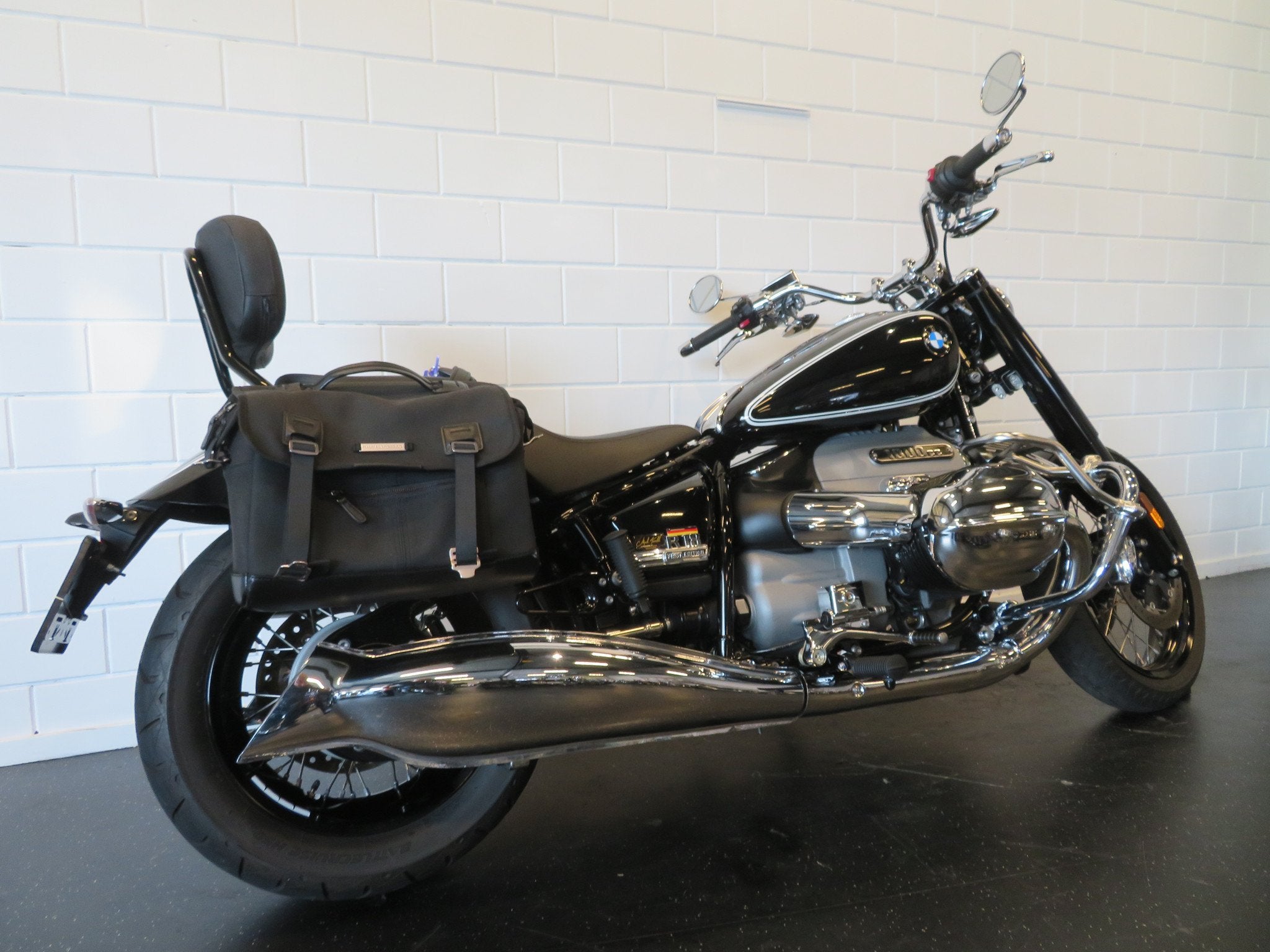 BMW R 18 NIEUWSTAAT! 1STE EIGENAAR R18 (bj 2021), Motoren, Chopper, Bedrijf, 1800 cc