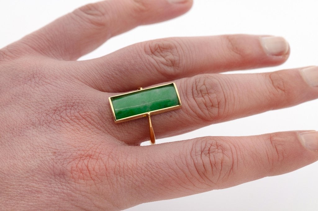 Jade donkergroene 14k gouden fraaie dames ring vintage, Voordeelsieraden, Verzenden, 19 tot 20, Zo goed als nieuw