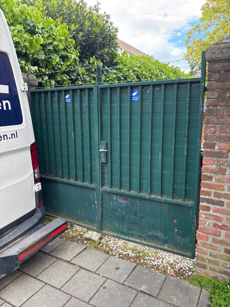 Dubbele stalen poort - Robuust en Veilig, Ophalen, Met poort, Gebruikt, Overige typen