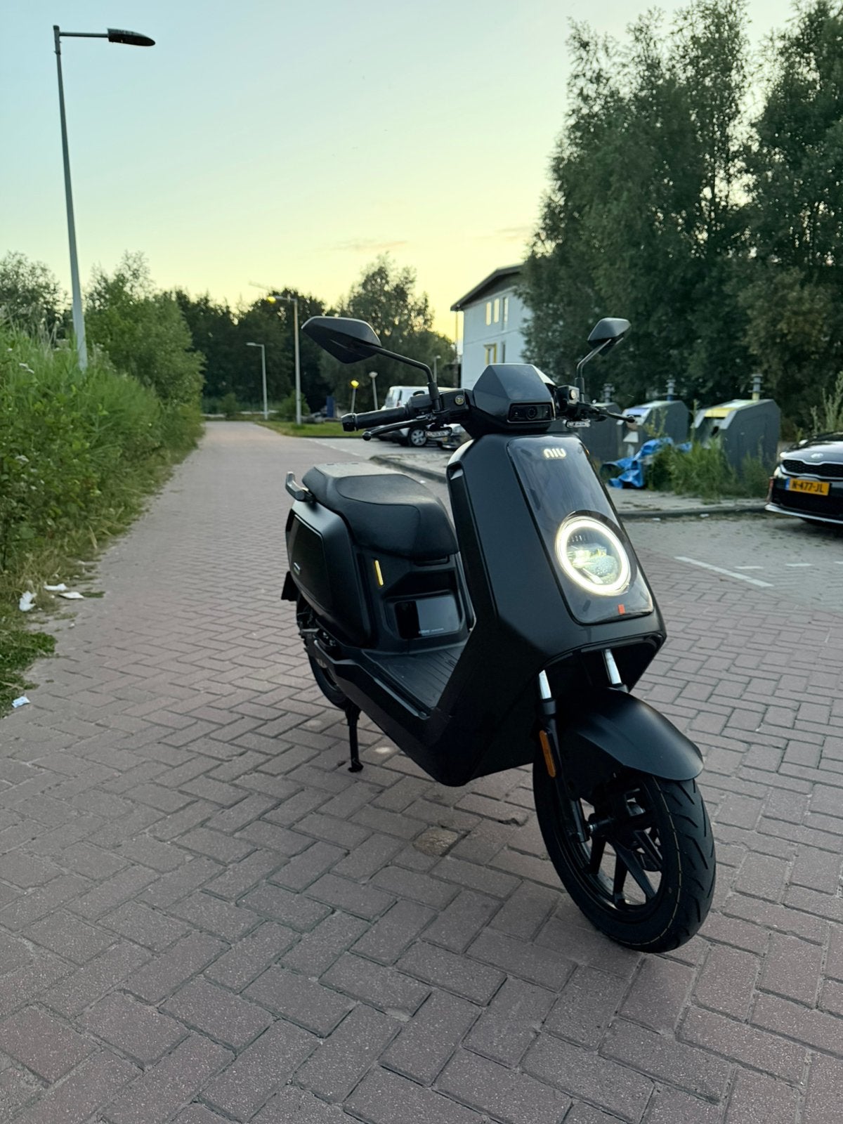 NIU Elektrische Scooter 2025 – Mat Zwart – Als Nieuw, Ophalen, Maximaal 45 km/u, Elektrisch, Zo goed als nieuw