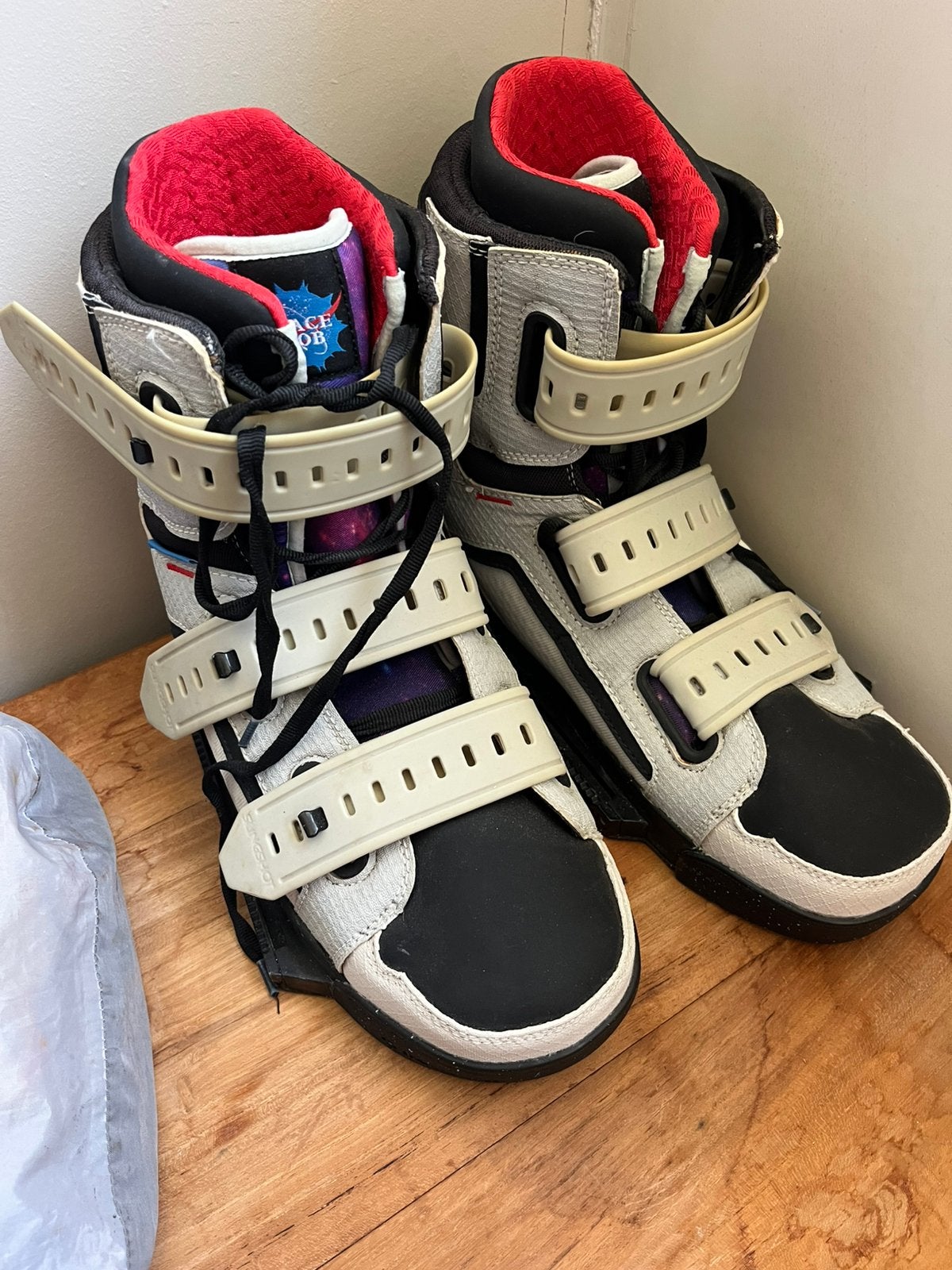 Wakeboard boots maat 39, Ophalen of Verzenden, Zo goed als nieuw, Schoenen