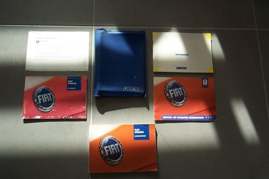 Complete map boekjes FIAT STRADA    2001/2003, Auto diversen, Handleidingen en Instructieboekjes, Ophalen of Verzenden