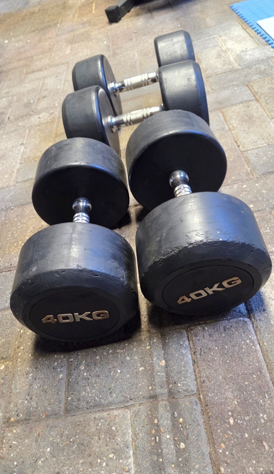 ️ Set zware vaste dumbbells – 4 stuks – 144 kg, Sport en Fitness, Ophalen, Gebruikt, Benen, Dumbbell