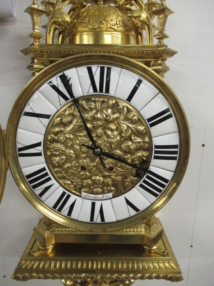 Oer 10457 ANTIEK 19e eeuws volledig bronzen klok op console, Ophalen