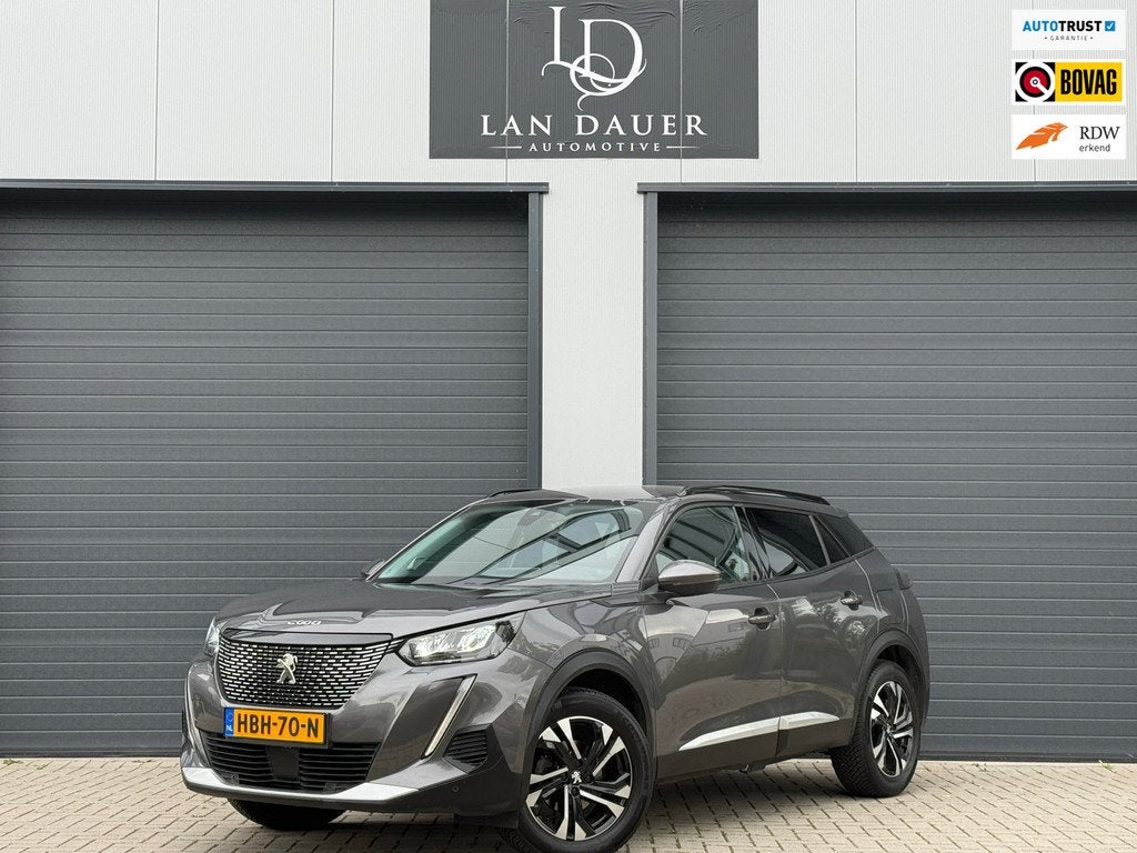 Peugeot 2008 1.2 PureTech Allure / 3D COCKPIT / CAMERA / CAM, Auto's, Peugeot, Voorwielaandrijving, Gebruikt, Euro 6, 1199 cc