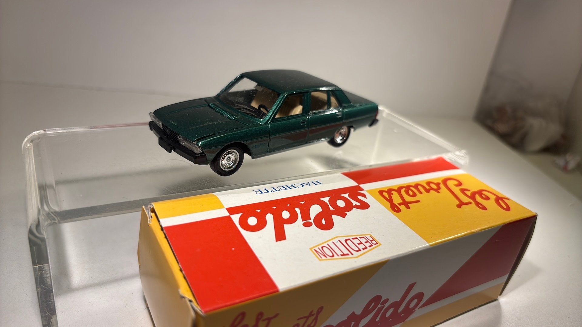 Peugeot 604 v6 sl solido 1.43, Auto, Solido, Ophalen of Verzenden, A