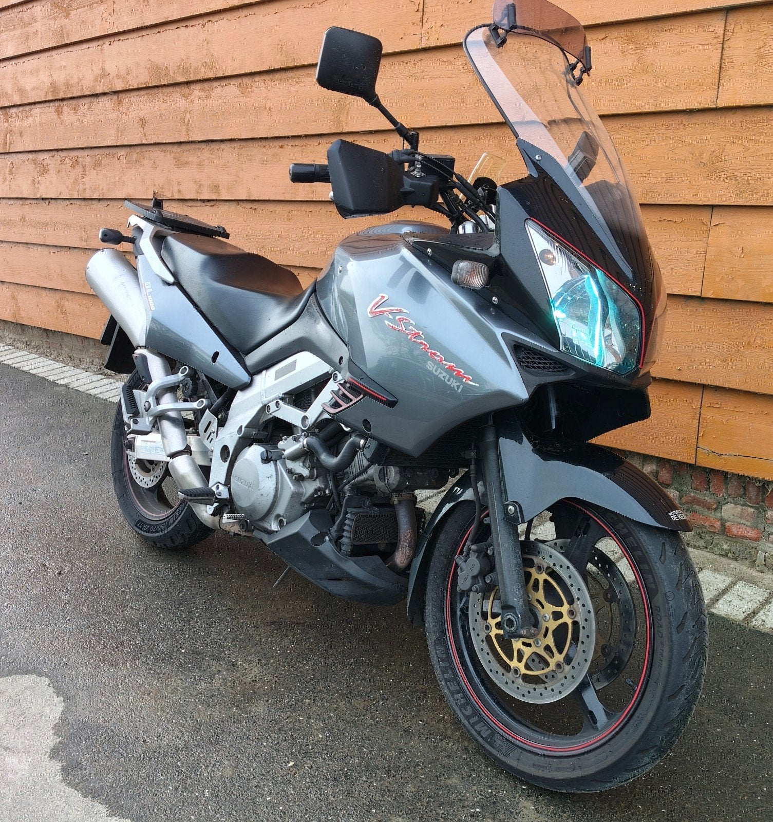 SUZUKI DL1000 V-Strom met vele extra's, 2 cilinders, Occasion, Particulier, Meer dan 35 kW