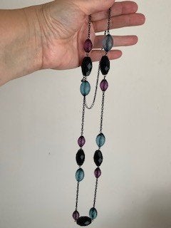 Jaren 60 lange ketting paars blauw zwart, Overige materialen, Verstelbaar, Paars, Ophalen of Verzenden