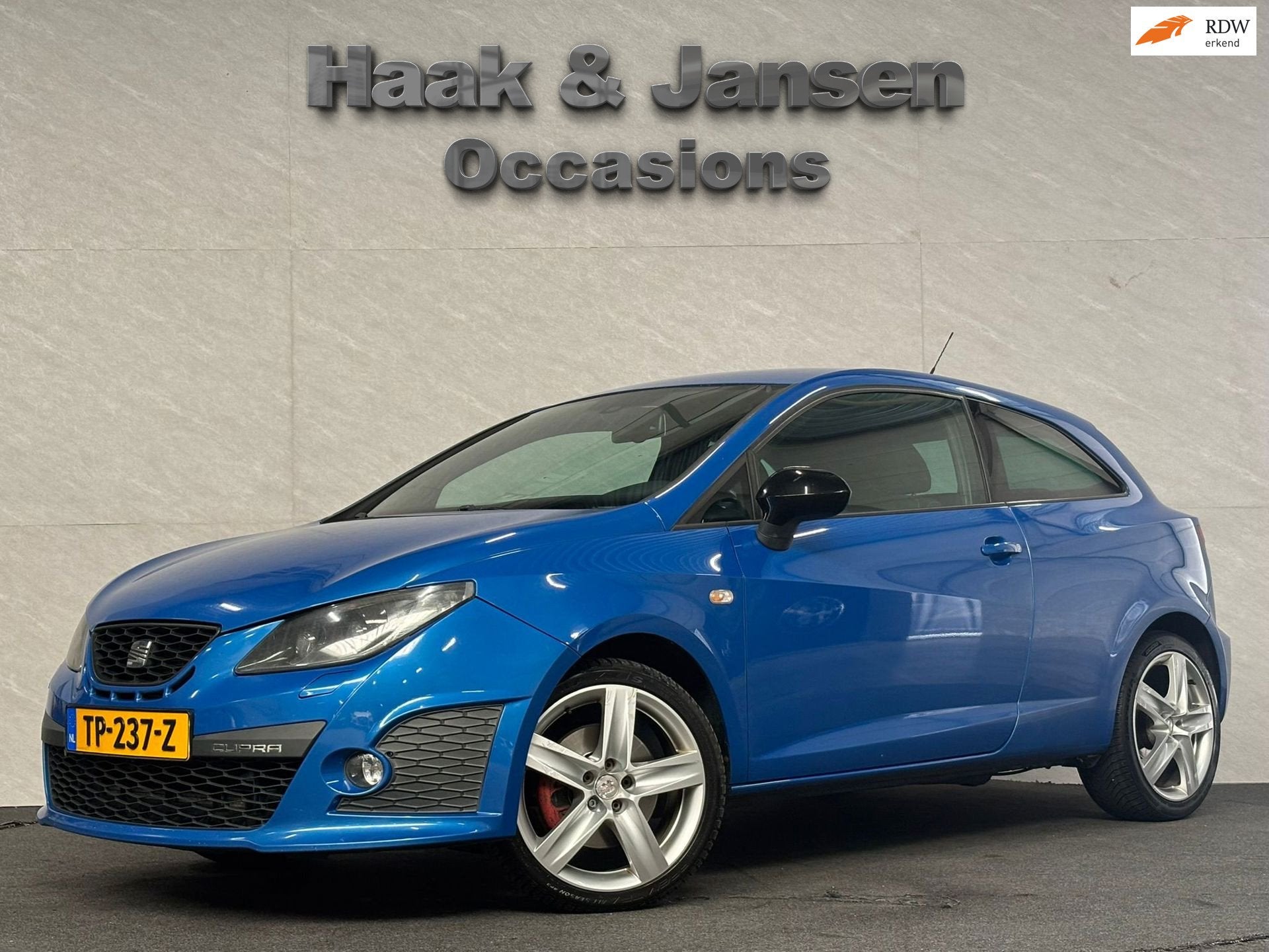 Seat Ibiza SC 1.4 TSI Cupra DSG Navi Carplay Clima Cruise, Auto's, Seat, Euro 5, Stof, Gebruikt, Zwart