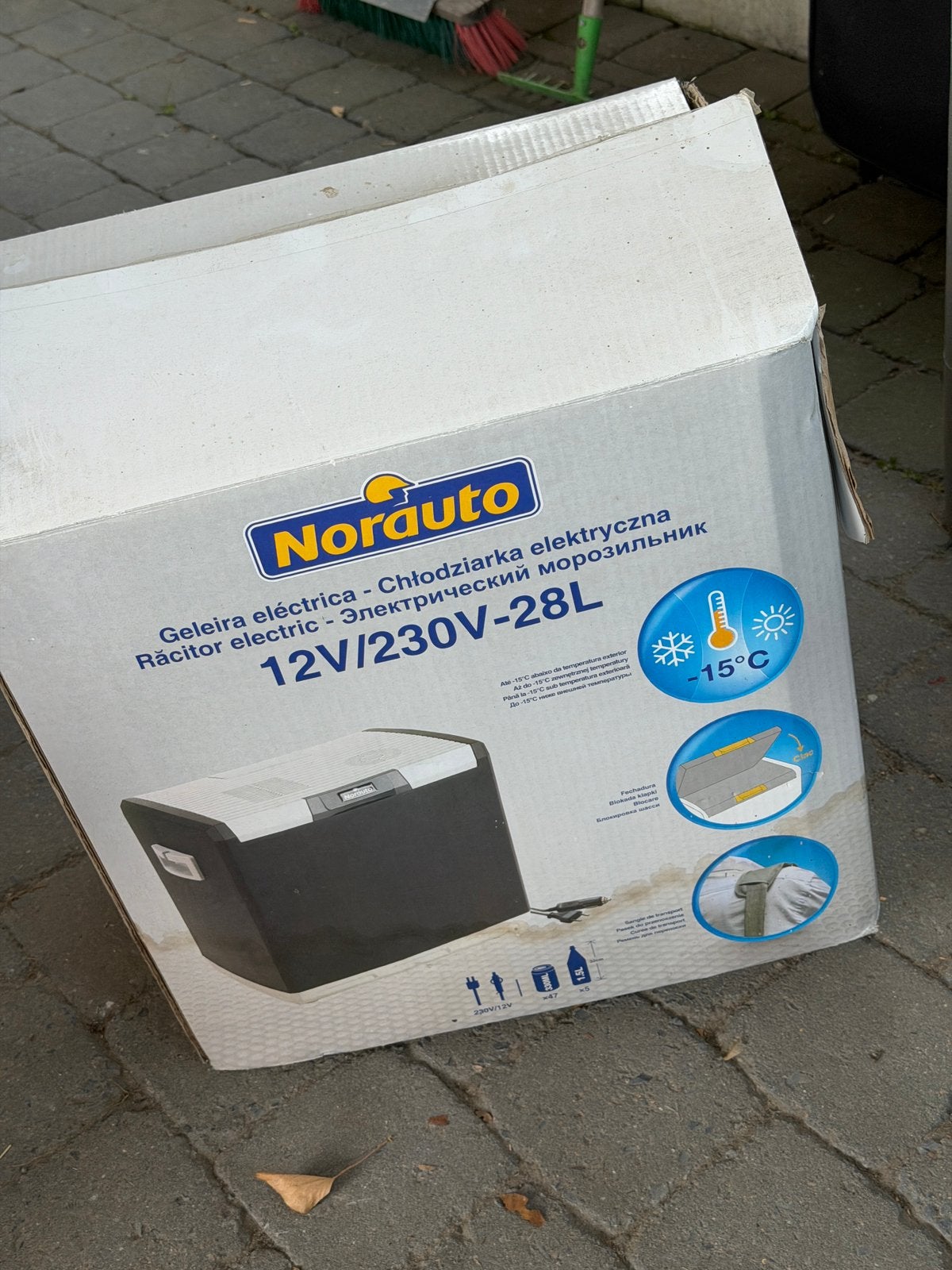 Electrische koelbox voor op stroom of in auto, Ophalen, Zo goed als nieuw, Koelbox, Elektrisch