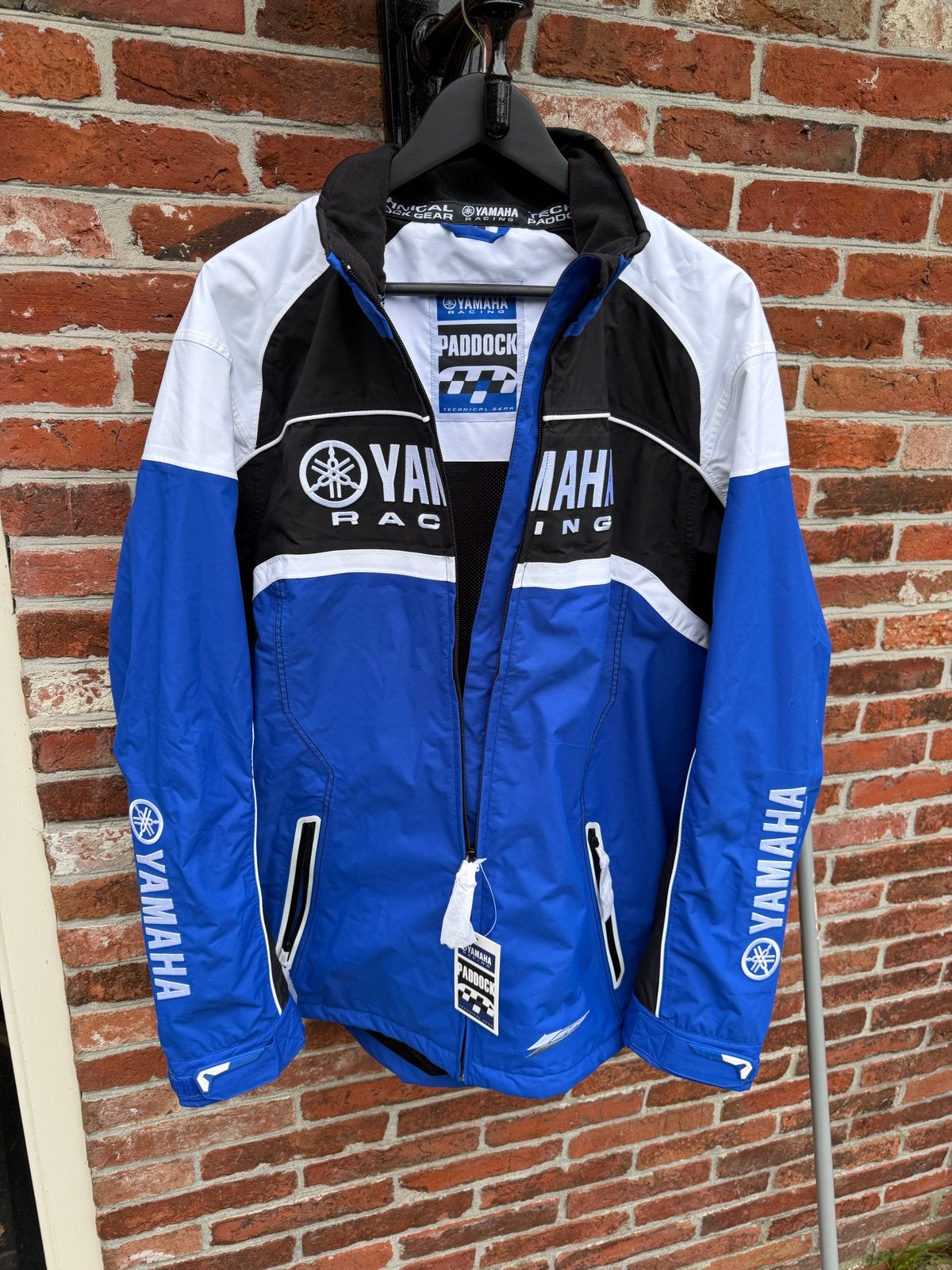 Nieuwe Yamaha Paddock Jas 2008 Maat L, Motoren, Ophalen of Verzenden, Nieuw met kaartje, Heren, Jas | textiel