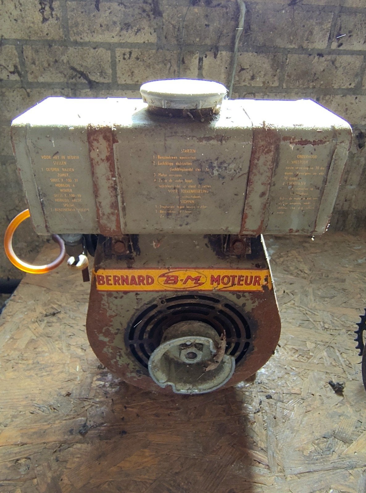 Bernard Moteur W19 3pk, Doe-het-zelf en Verbouw, Ophalen, Gebruikt, Benzinemotor, 1800 rpm of meer