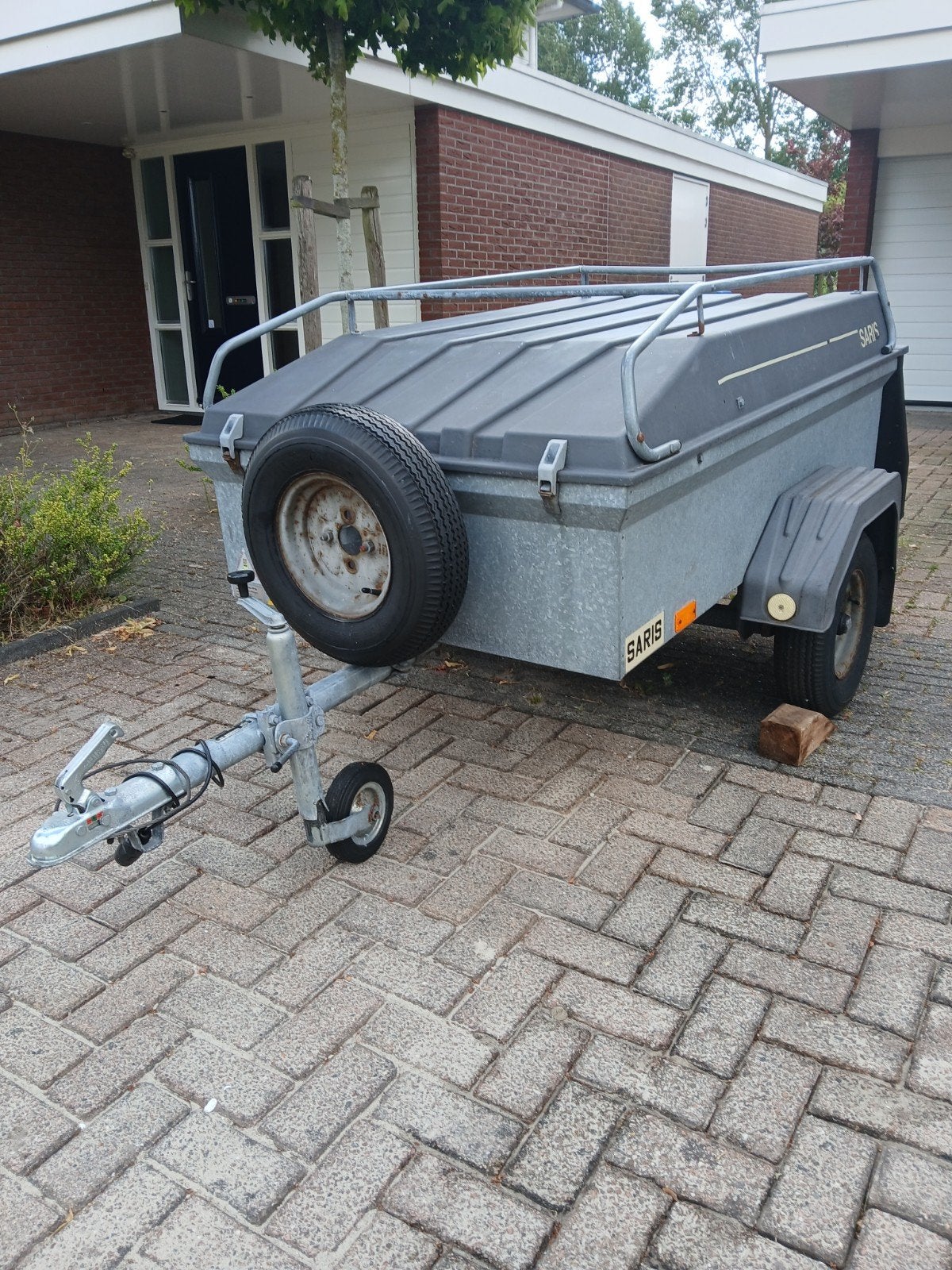 SARIS ARBA 2000., Auto diversen, Ophalen, Gebruikt