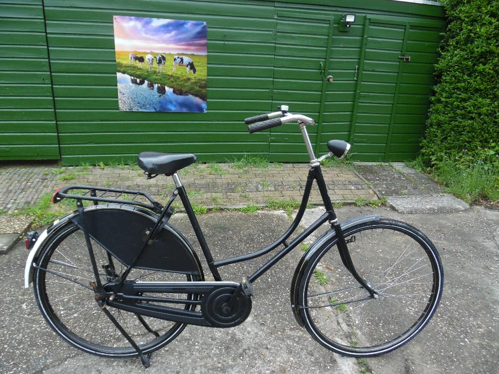 Prachtige nog bijna nieuwe  omafiets, rijdt heerlijk,28 inch, Ophalen, Terugtraprem, Gazelle, 53 tot 56 cm