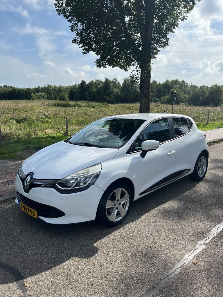 Renault Clio 1.2 TCE 88KW 5-DRS EDC 2016 Wit, Auto's, 4 cilinders, 1054 kg, 1200 kg, 19 km/l