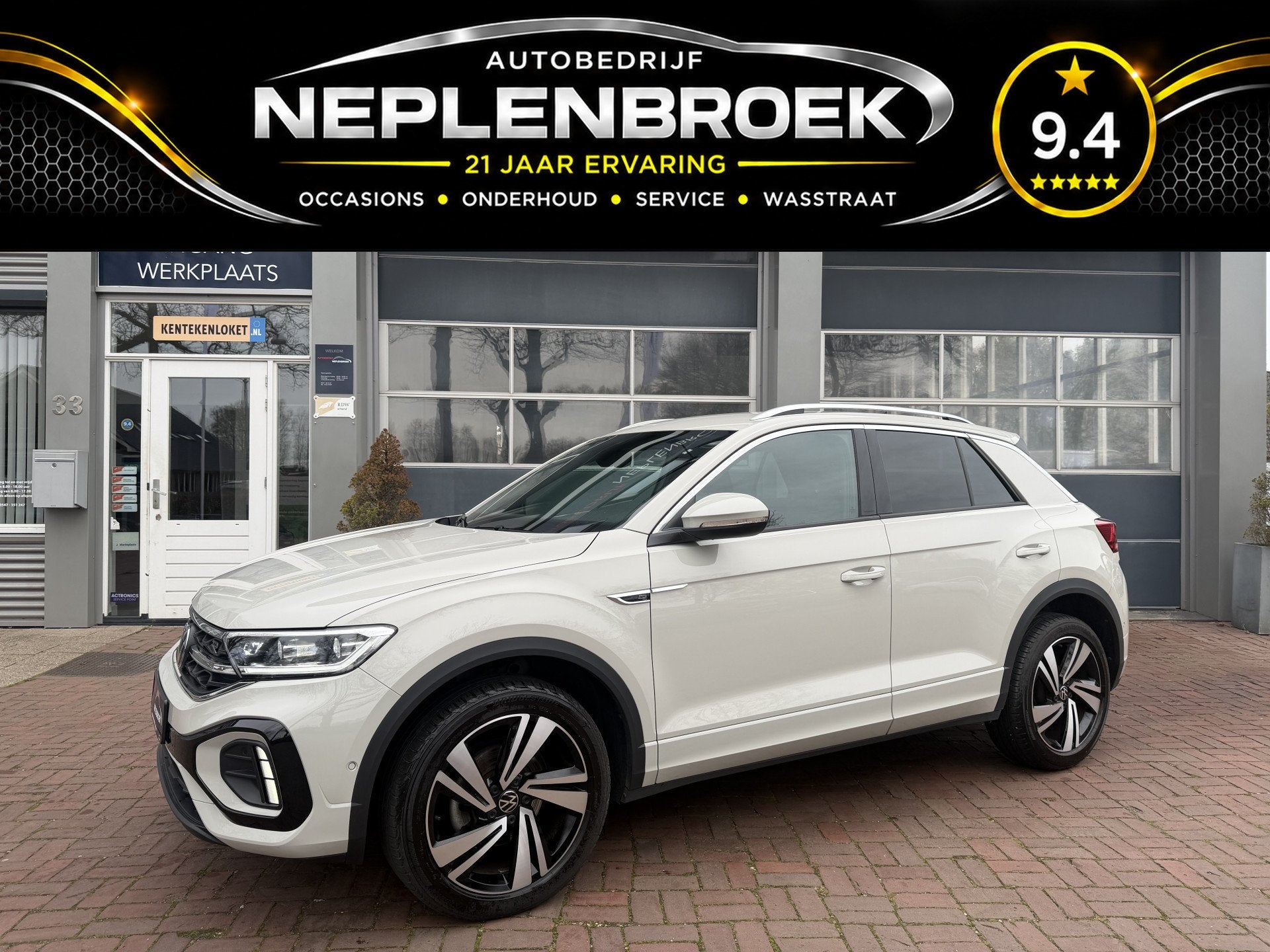 Volkswagen T-Roc 1.5 TSI R-Line Business 2024 km 24.000 Nap, Auto's, Volkswagen, 4 cilinders, 150 pk, Blauw, Bedrijf