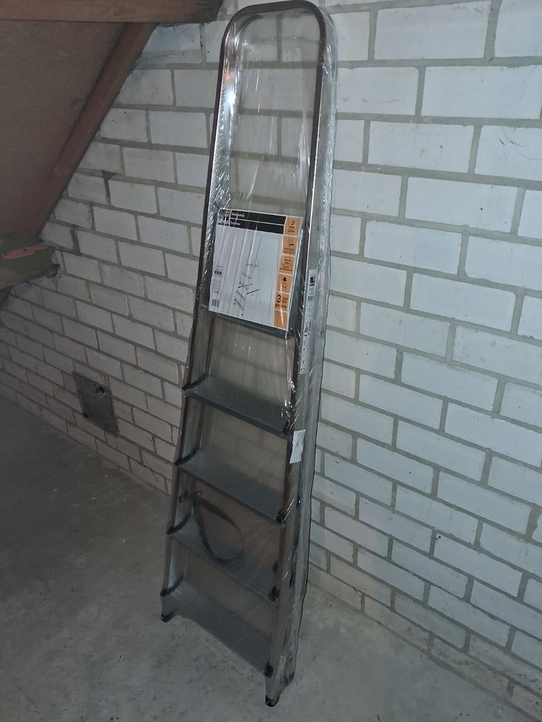 Keukentrap 5 tredes nieuw in de verpakking., Ophalen, Nieuw, Minder dan 2 meter