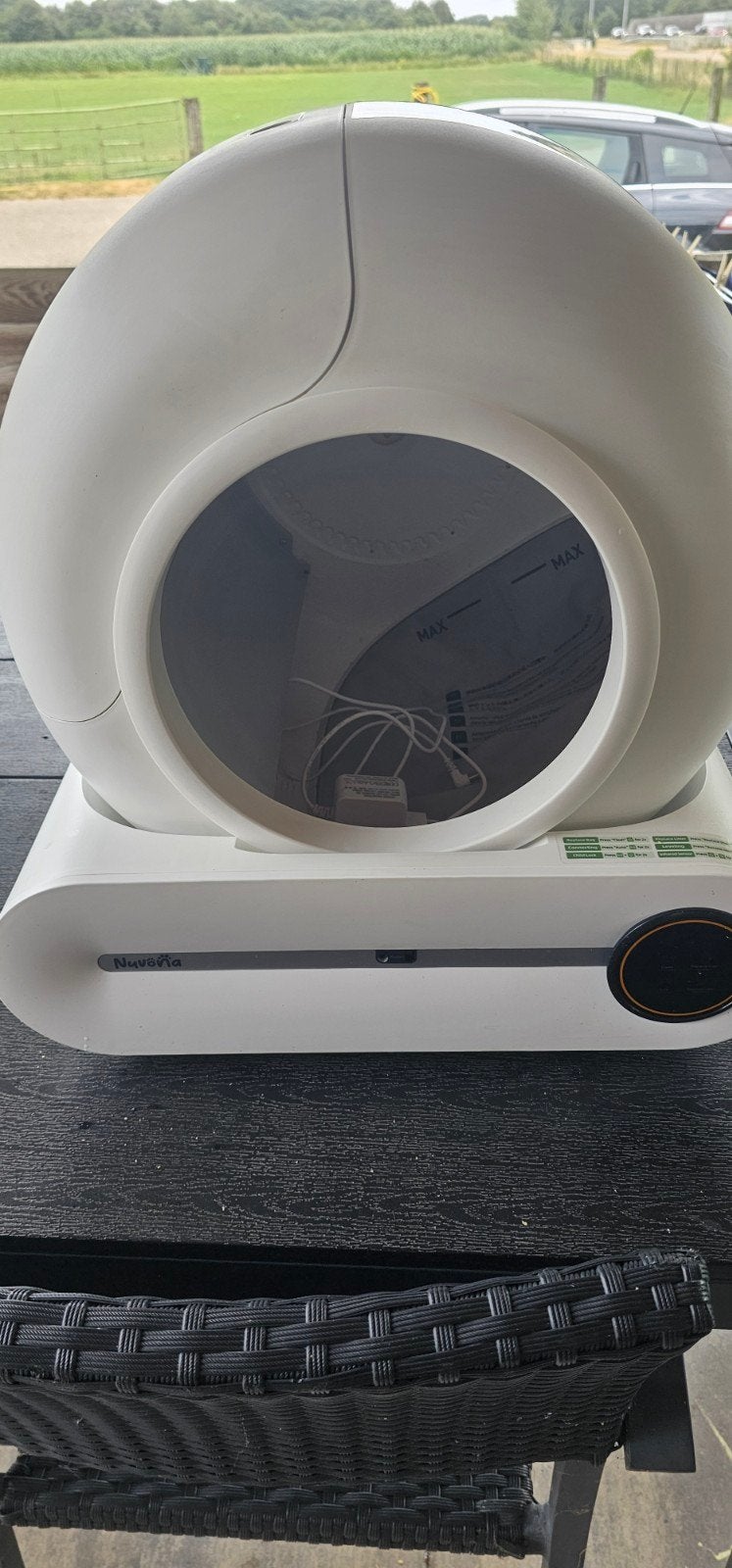 Nuvola elektrische kattenbak, Ophalen of Verzenden, Gebruikt