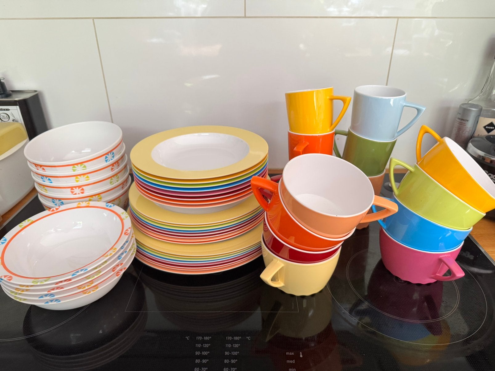 Kleurrijk camping servies set voor 8 personen van Mepal, Ophalen, Gebruikt