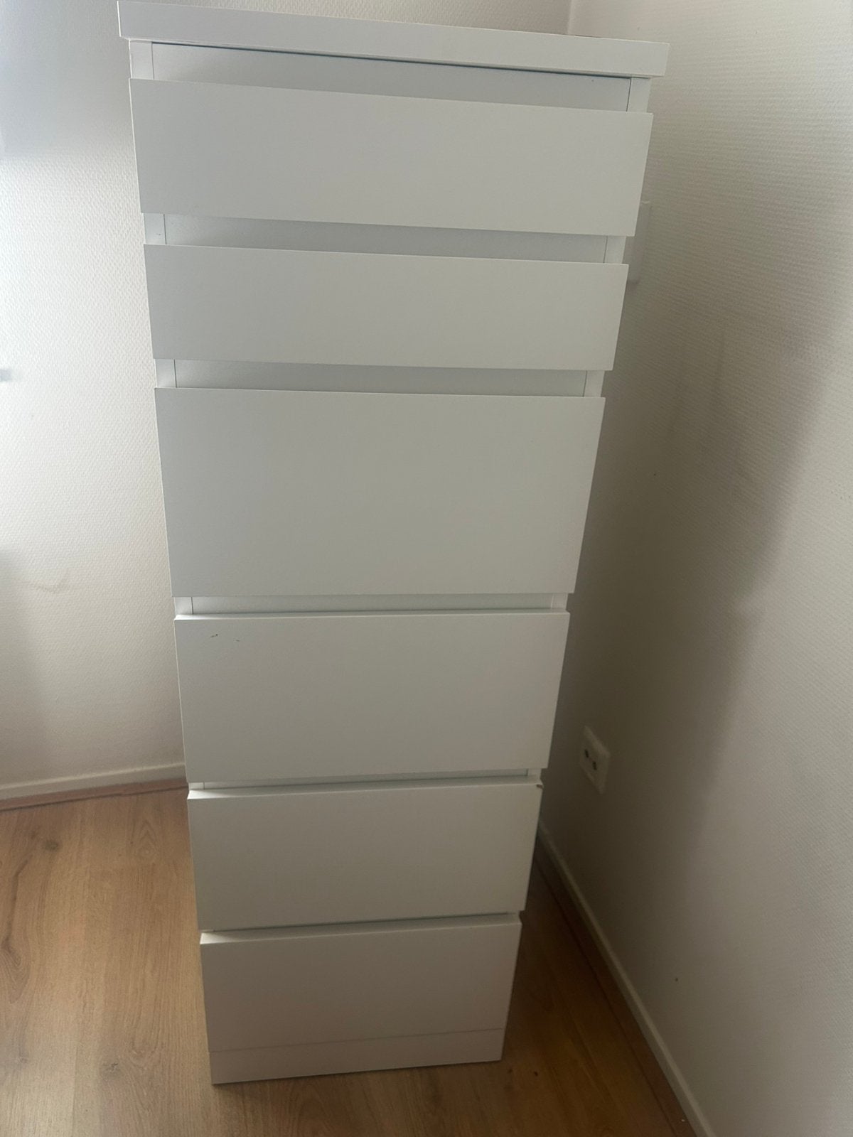 MALM laden kast, Ophalen, Minder dan 50 cm, 5 laden of meer, 100 tot 150 cm