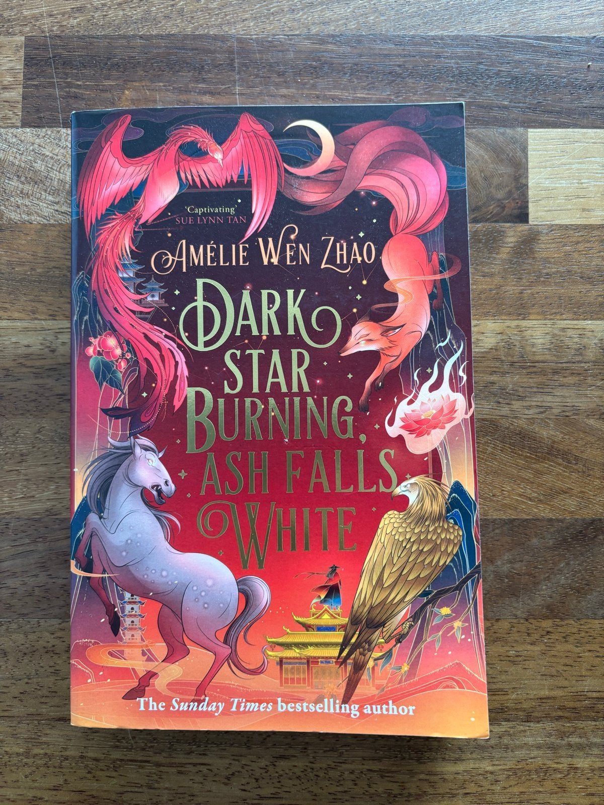 Dark Star Burning, Ash Falls White - Amélie Wen Zhao, Ophalen of Verzenden, Zo goed als nieuw