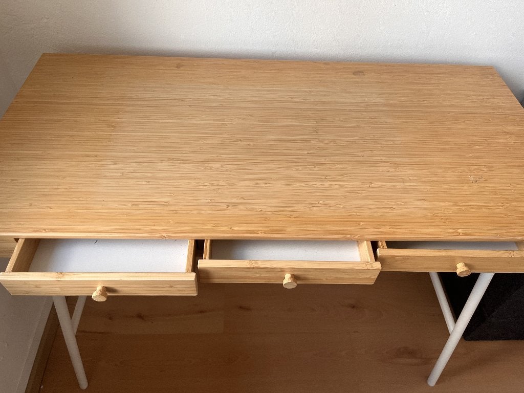 IKEA LILLÅSEN Bureau 102x49 cm, Huis en Inrichting, Bureaus, Ophalen, Overige typen, Gebruikt, Hout