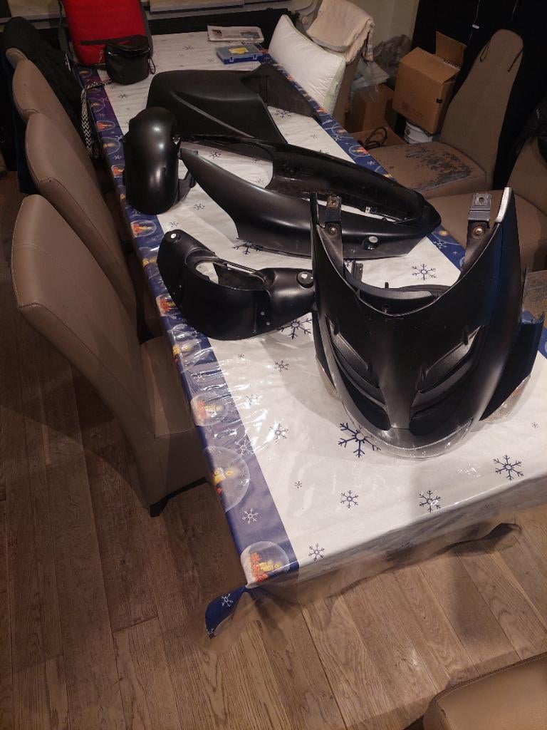 Aprillia sr50 lc kappenset, Fietsen en Brommers, Ophalen of Verzenden, Gebruikt, Kap, Aprilia