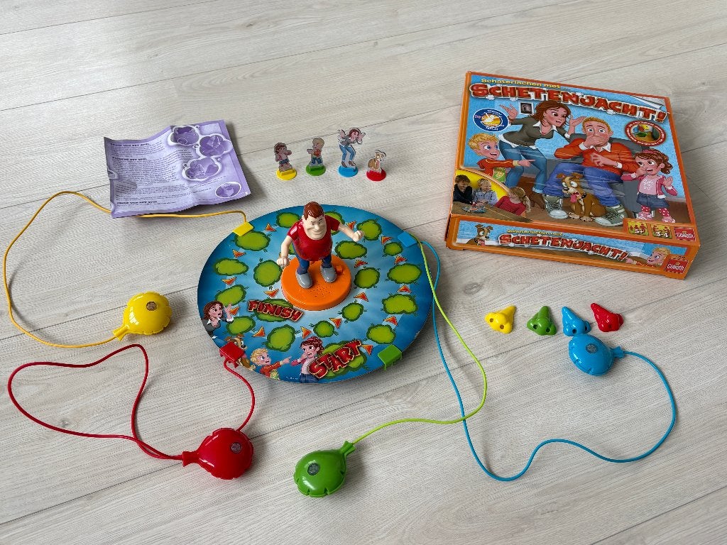 Schetenjacht spel, Drie of vier spelers, Ophalen, Zo goed als nieuw, Goliath