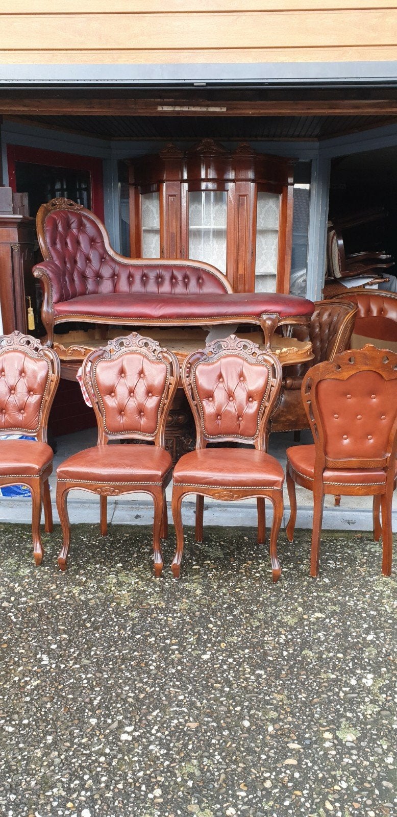 Barok eetkamerstoelen van leder MAGAZIJN OPRUIMING, Ophalen