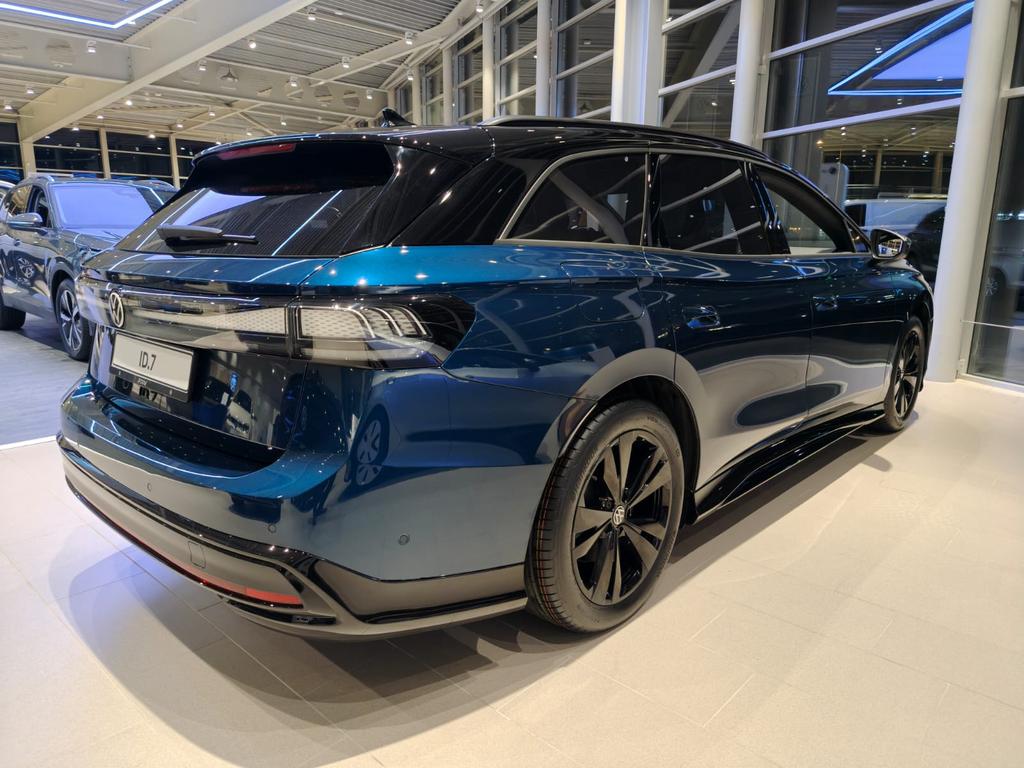 Volkswagen ID.7 77 kWh 286pk 2025 Blauw, Auto's, Volkswagen, Particulier, ID.7, Achteruitrijcamera, Adaptieve lichten, Adaptive Cruise Control