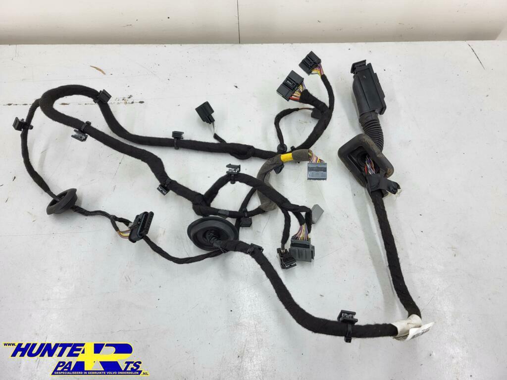 Kabelboom deur LV Volvo V90/S90/V90CC ('16-'22) 31398916, Ophalen of Verzenden, Gebruikt