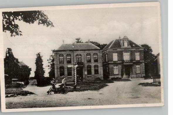 Opheusden Gemeentehuis met Pastorie zegel + st 1952