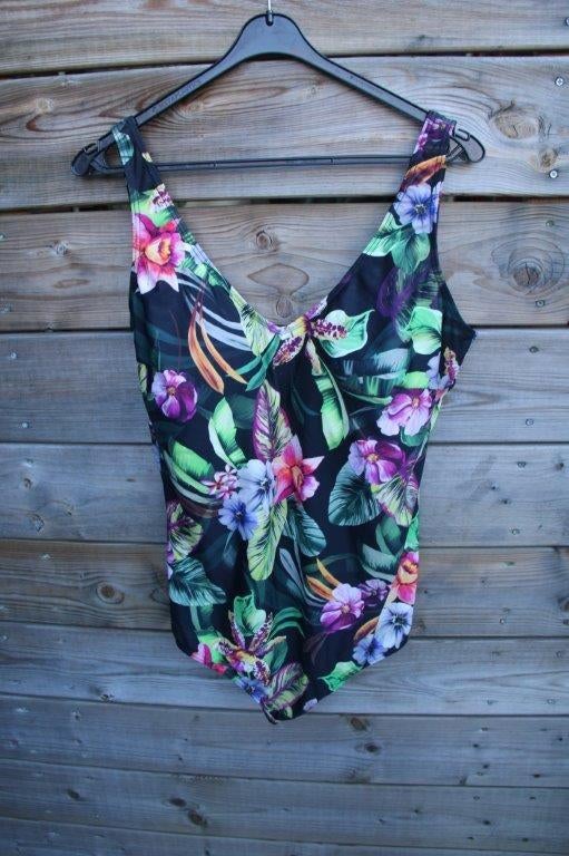 Badpak zwart/ kleur bloem Naturana mt 50 C Cup vaste prijs, Zwart, Ophalen of Verzenden, Zo goed als nieuw, Lingerie of Zwemkleding