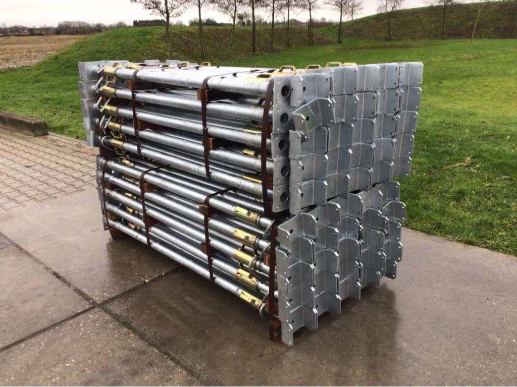 Nieuwe schroefstempels 180-300CM, Ophalen, Nieuw, Overige typen, 2 tot 5 meter
