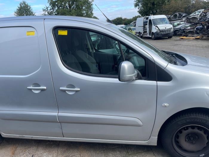 Portier 2Deurs rechts van een Peugeot Partner (EZRC), Gebruikt, -, Deur, -